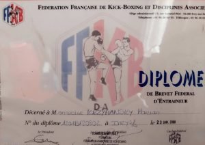 Pratique de la garde en K-1 kickboxing